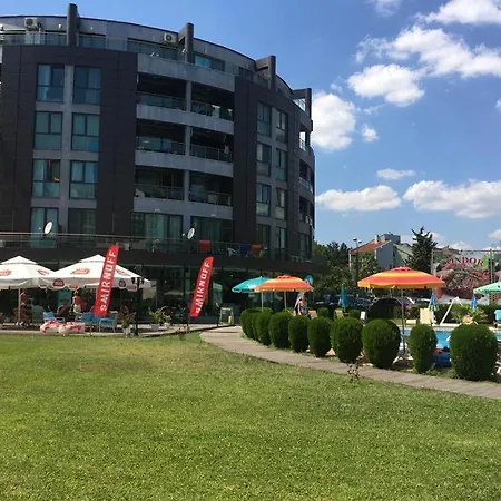 Apartament Sunny Plaza 100 M Sea