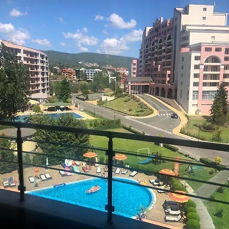 Sunny Plaza 100 M Sea Słoneczny Brzeg