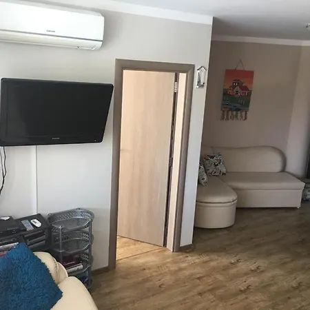 Sunny Plaza 100 M Sea Apartament Sunny Beach