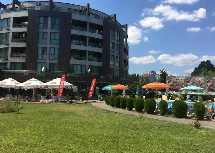 Apartament Sunny Plaza 100 M Sea