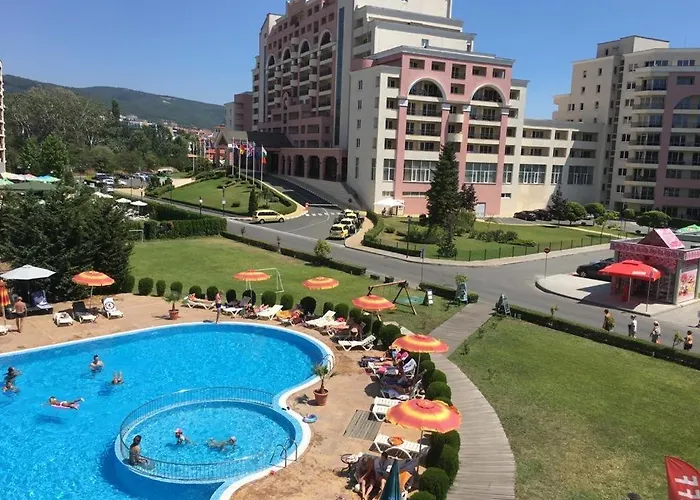 Sunny Plaza 100 M Sea * Słoneczny Brzeg