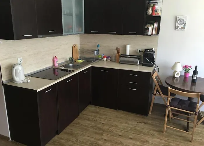 Sunny Plaza 100 M Sea * Słoneczny Brzeg