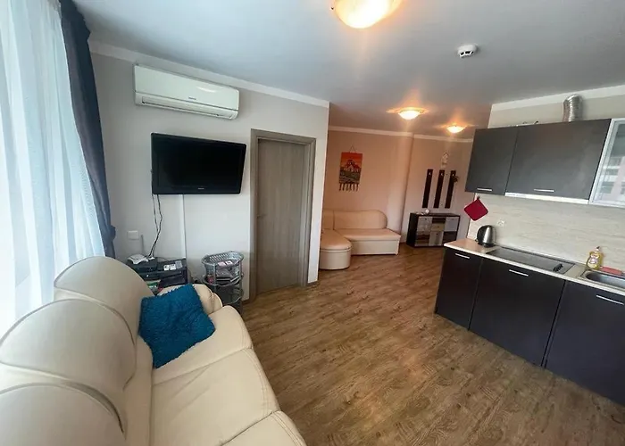 Apartament Sunny Plaza 100 M Sea Słoneczny Brzeg