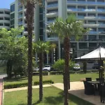 شقة Sunny Plaza 100 M Sea *