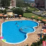 Appartement Sunny Plaza 100 M Sea