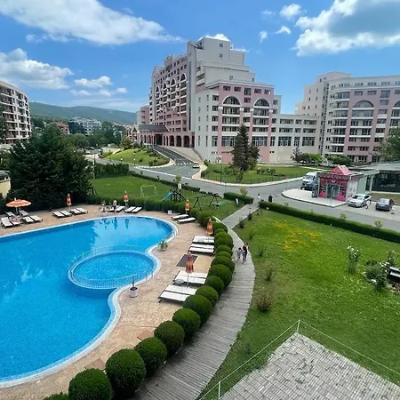 Appartement Sunny Plaza 100 M Sea *