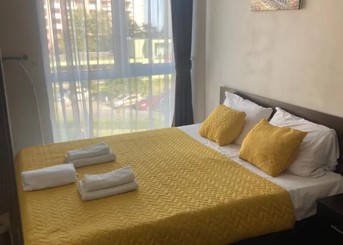 Apartment Sunny Plaza 100 M Sea